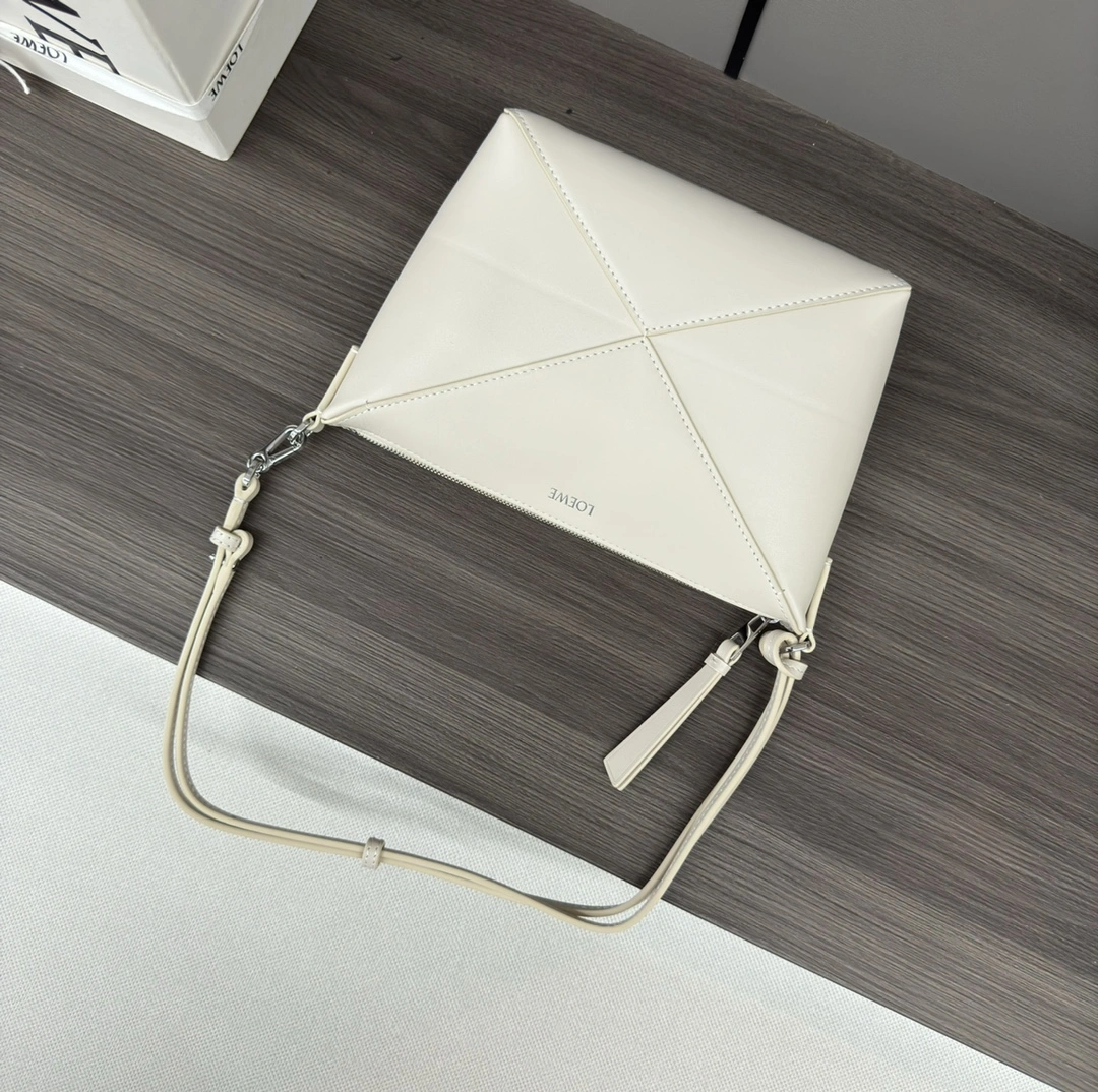 Loewe Puzzle Bags ZipUp 72096