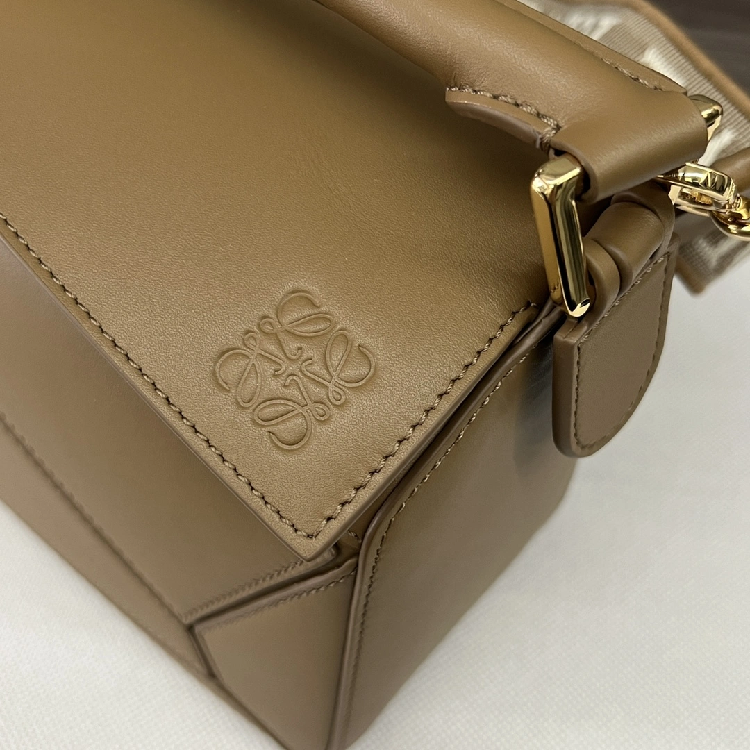 Loewe Puzzle Bags DailyWear 67206