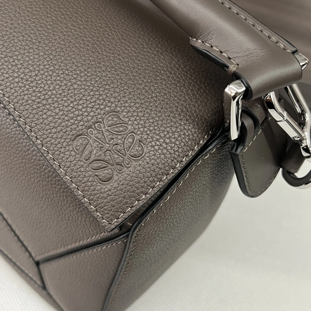 TravelReady Loewe Puzzle Bags 67199