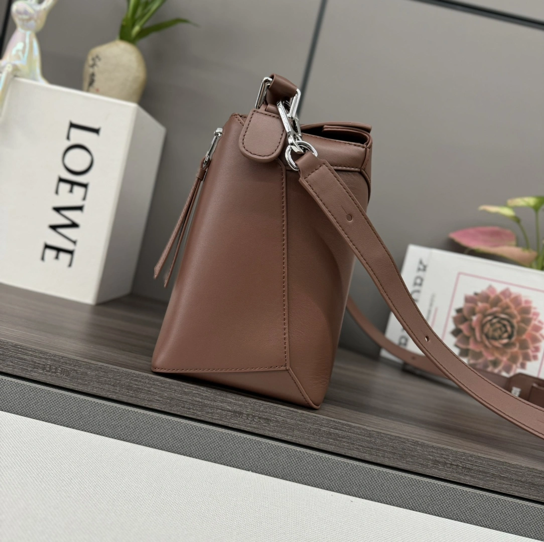 UrbanChic Loewe Puzzle Bags 67190