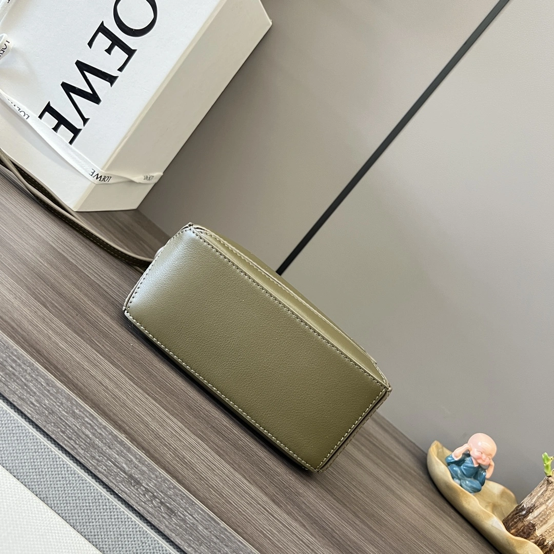 Efficient Loewe Puzzle Bags 67191