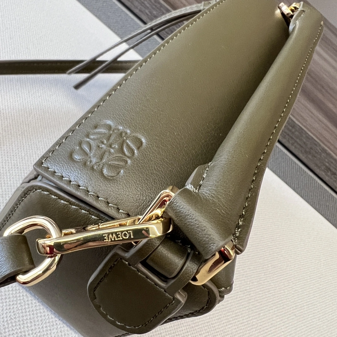 Efficient Loewe Puzzle Bags 67191