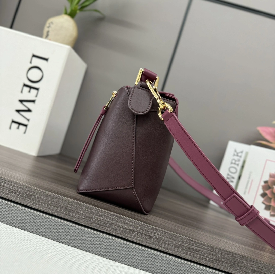 Tailored Loewe Puzzle Bags 67187