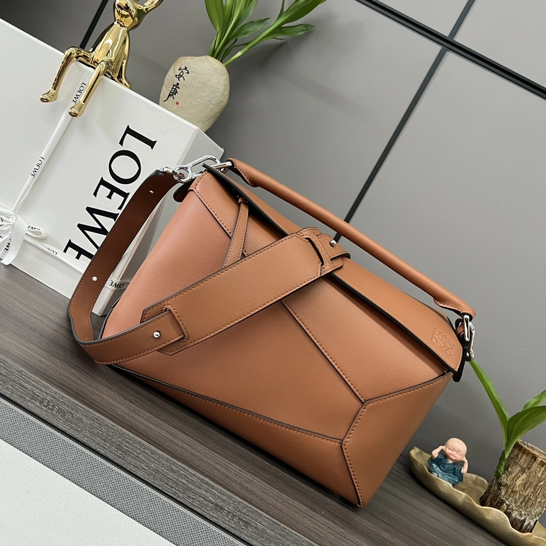 WrinkleFree Loewe Puzzle Bags 67224