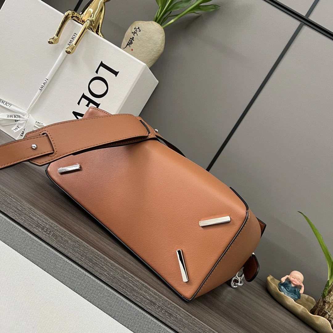 WrinkleFree Loewe Puzzle Bags 67224
