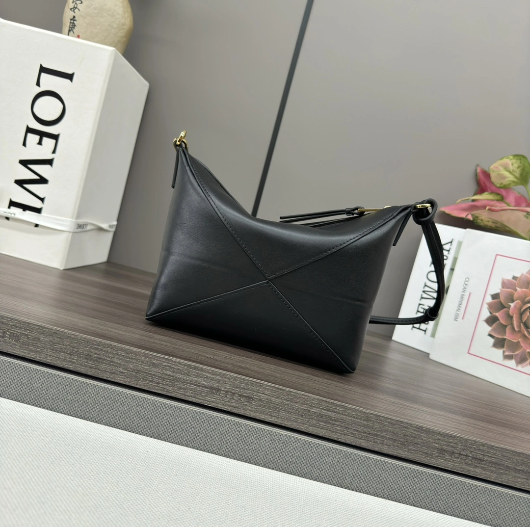 Flexible Loewe Puzzle Bags 67181