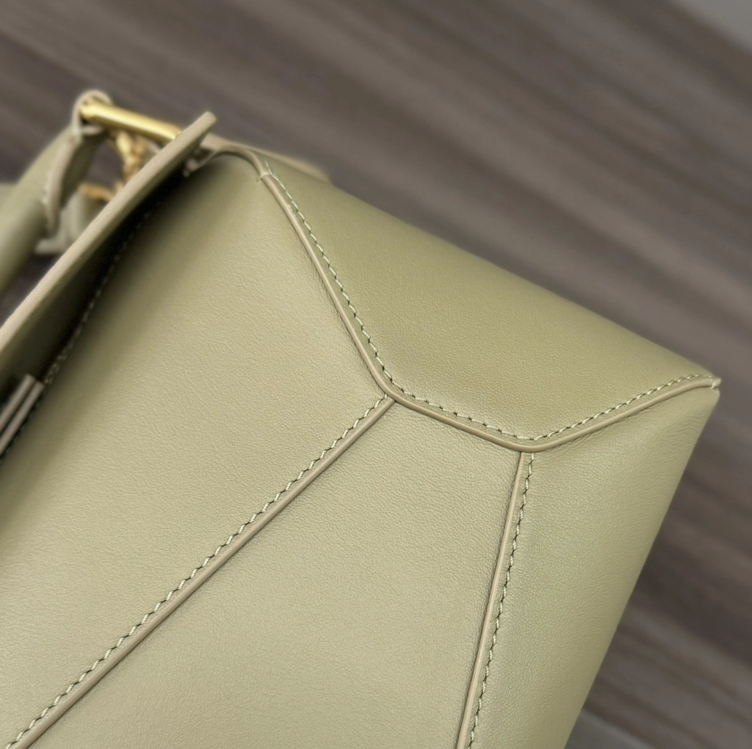 Breathable Loewe Puzzle Bags 67179
