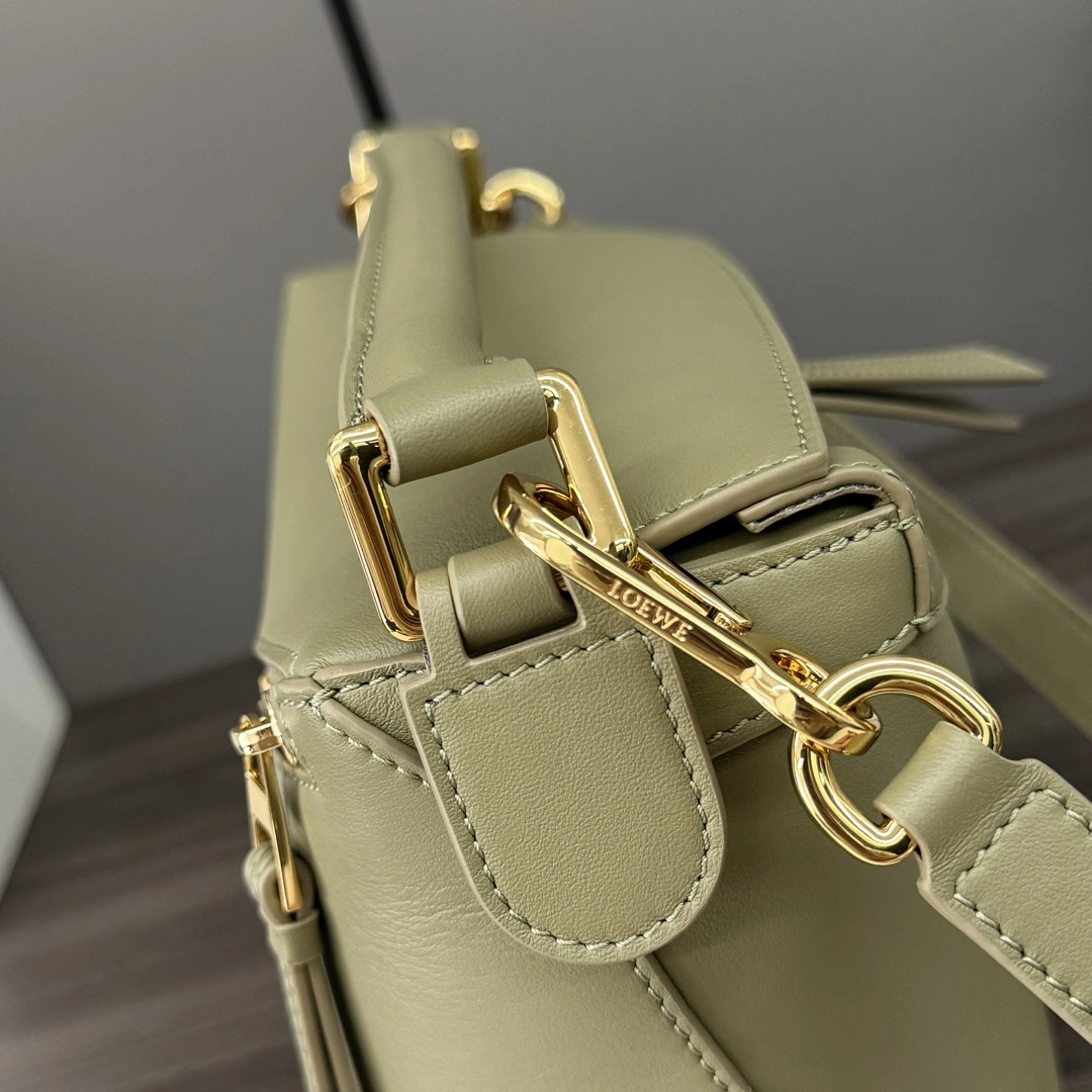 Breathable Loewe Puzzle Bags 67179