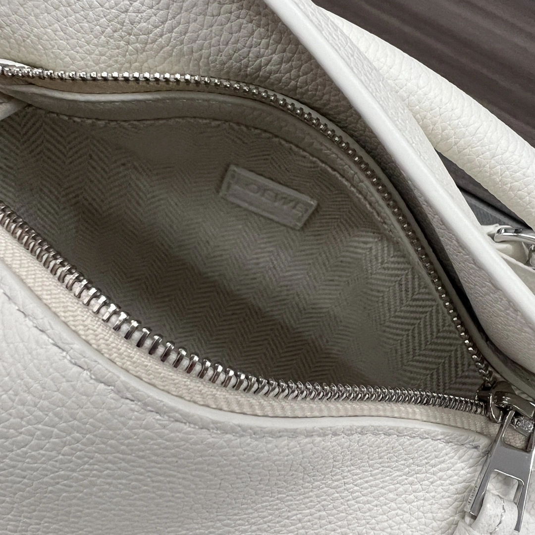 WaterResistant Loewe Puzzle Bags 67178