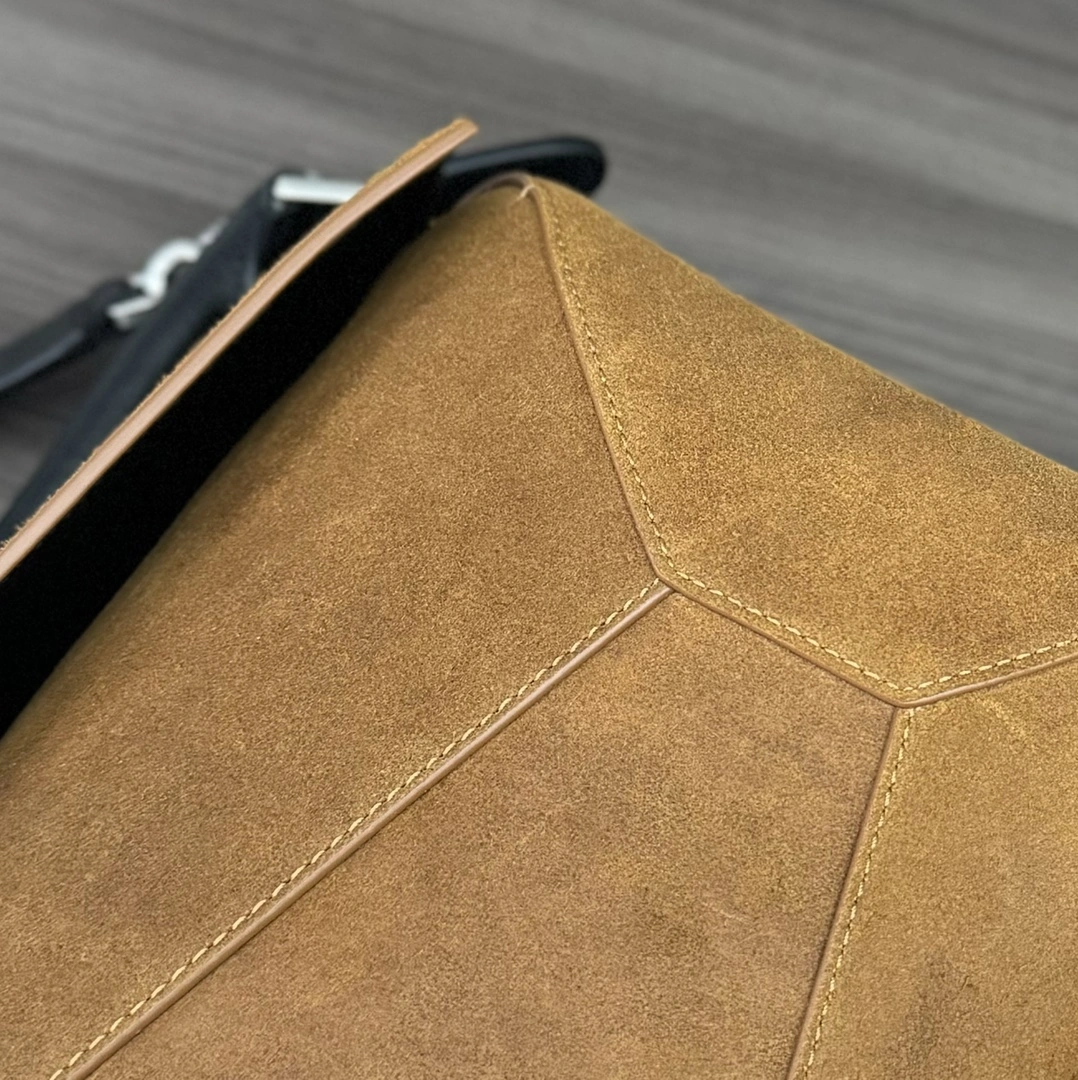 TechFriendly Loewe Puzzle Bags 67216
