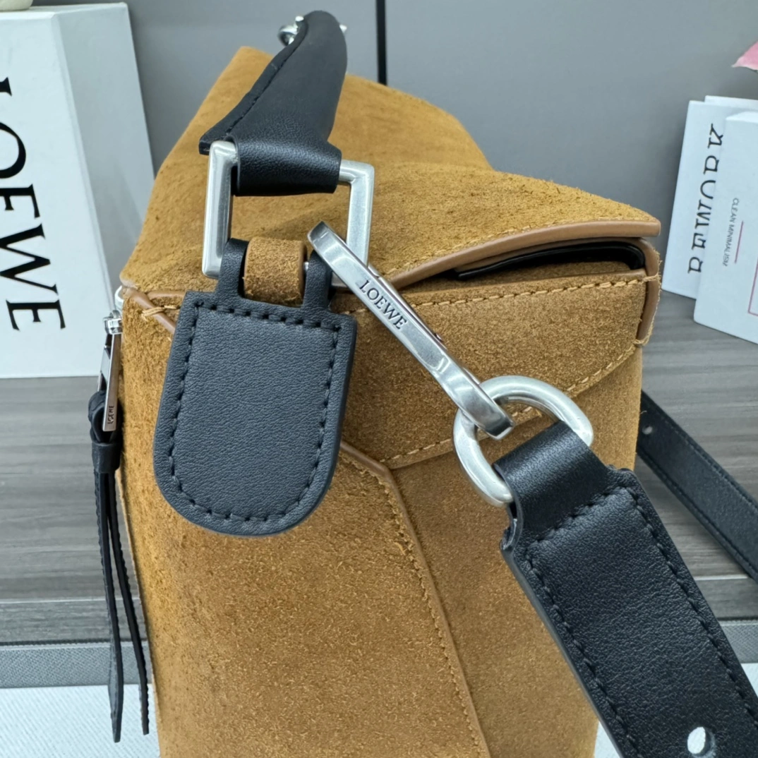 TechFriendly Loewe Puzzle Bags 67216