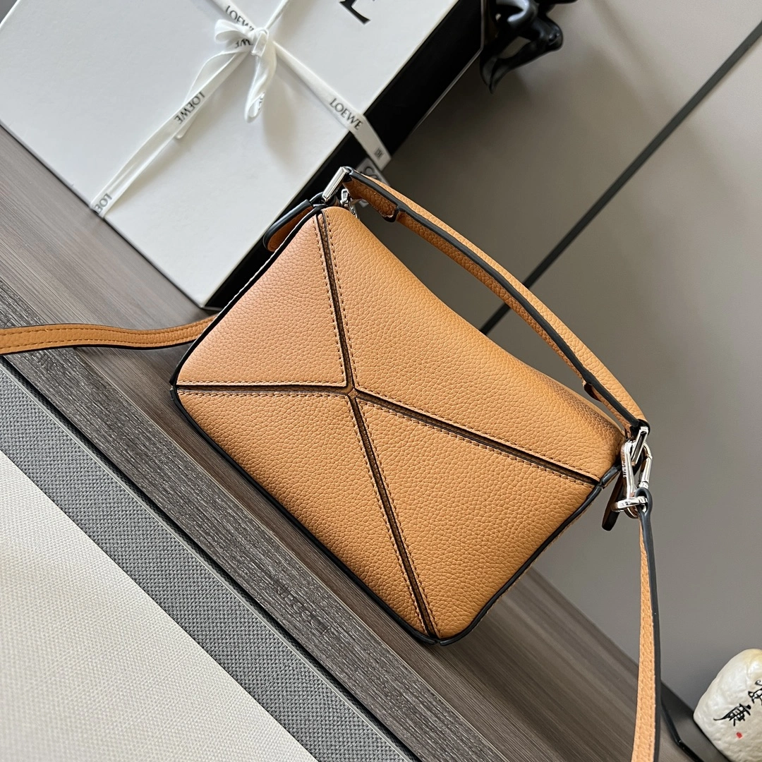 Comfortable Loewe Puzzle Bags 67204
