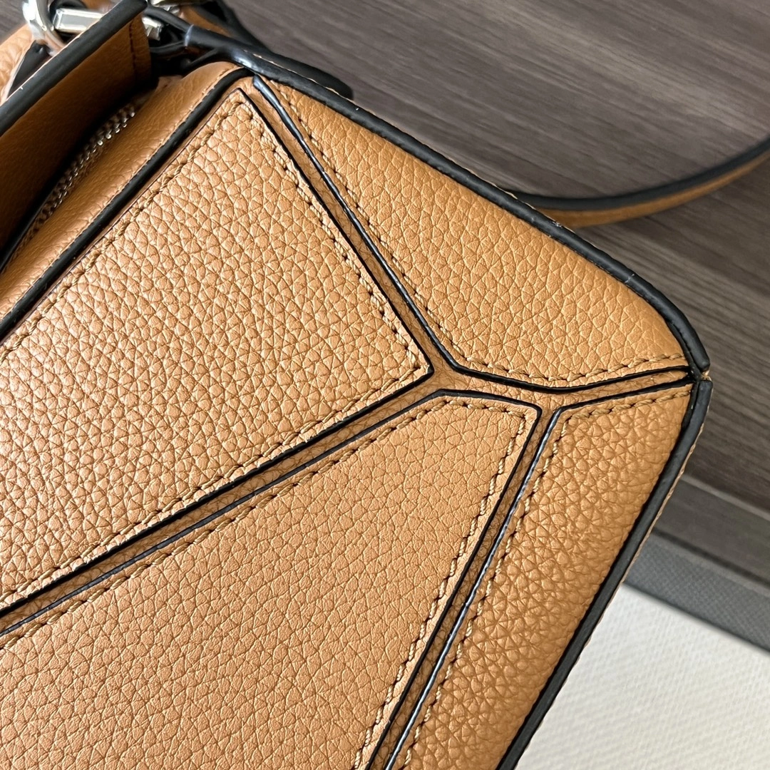 Comfortable Loewe Puzzle Bags 67204