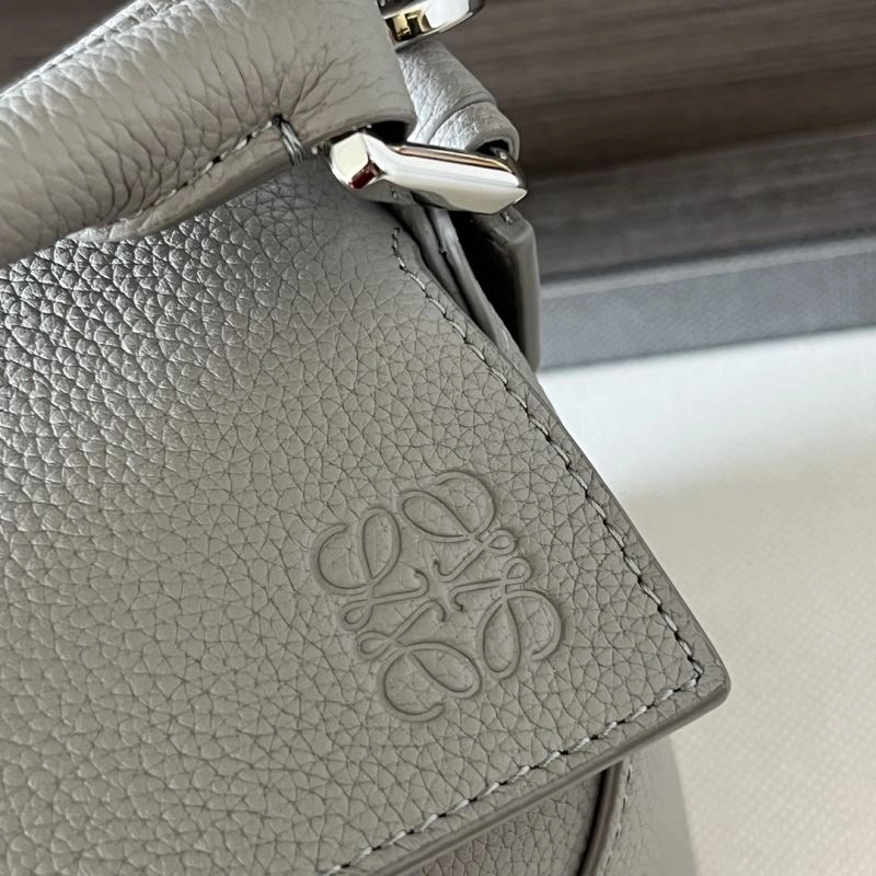 GoodFit Loewe Puzzle Bags 61551