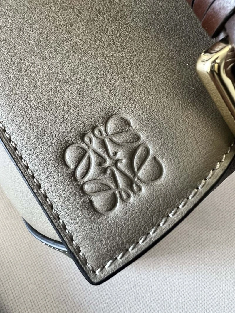 Original Loewe Puzzle Bags 61520