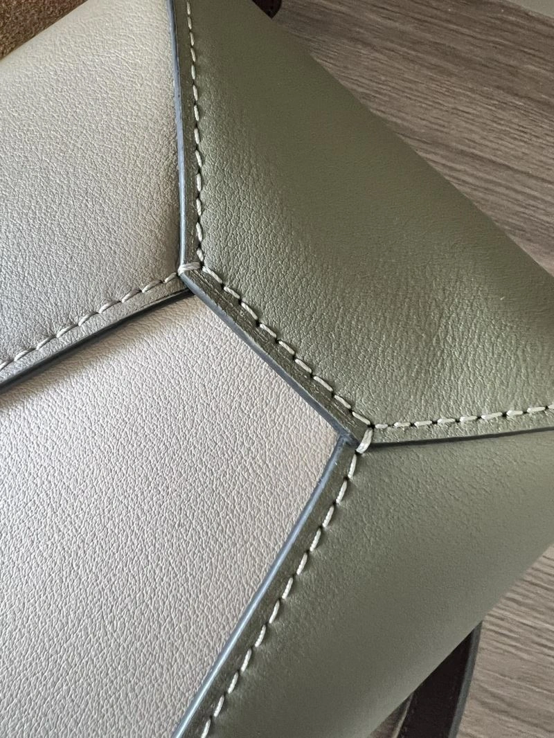Original Loewe Puzzle Bags 61520