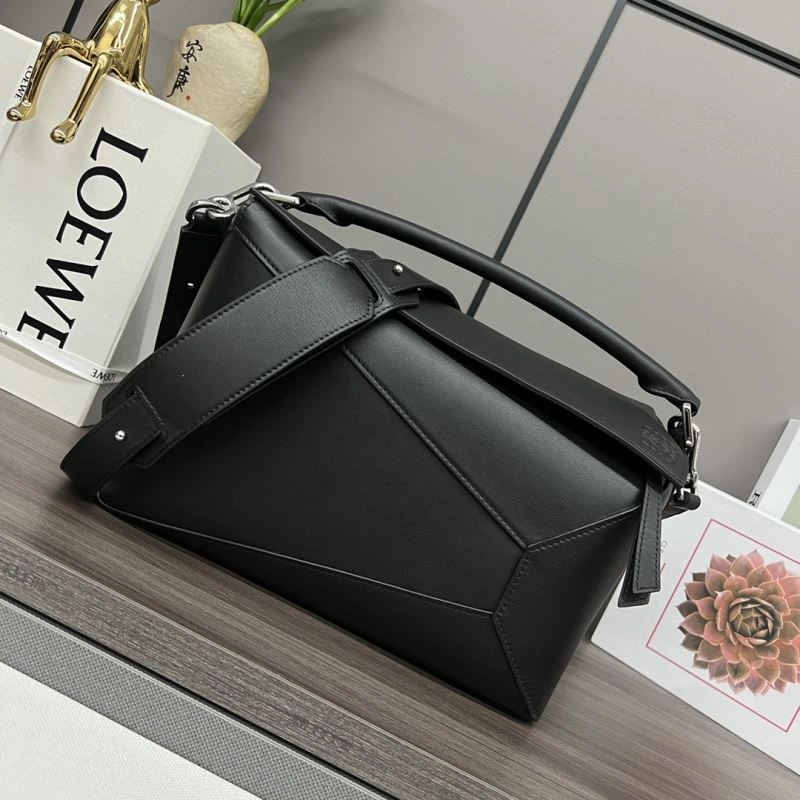 Neat Loewe Puzzle Bags 61564