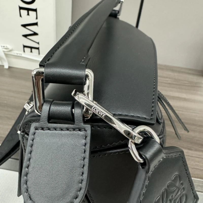 FreshLook Loewe Puzzle Bags 61515