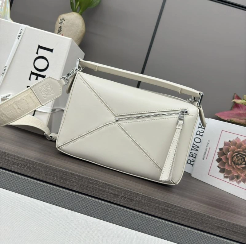 Timeless Loewe Puzzle Bags 61513