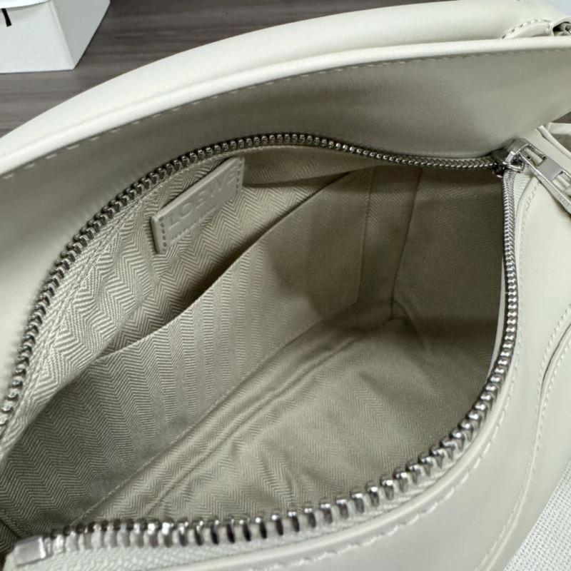 Timeless Loewe Puzzle Bags 61513