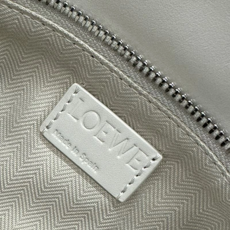 Timeless Loewe Puzzle Bags 61513