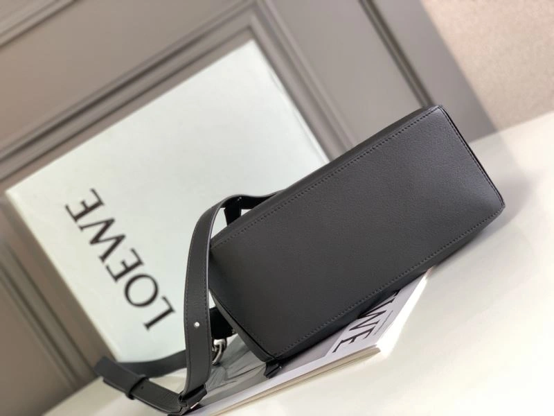 Bold Loewe Puzzle Bags 61510