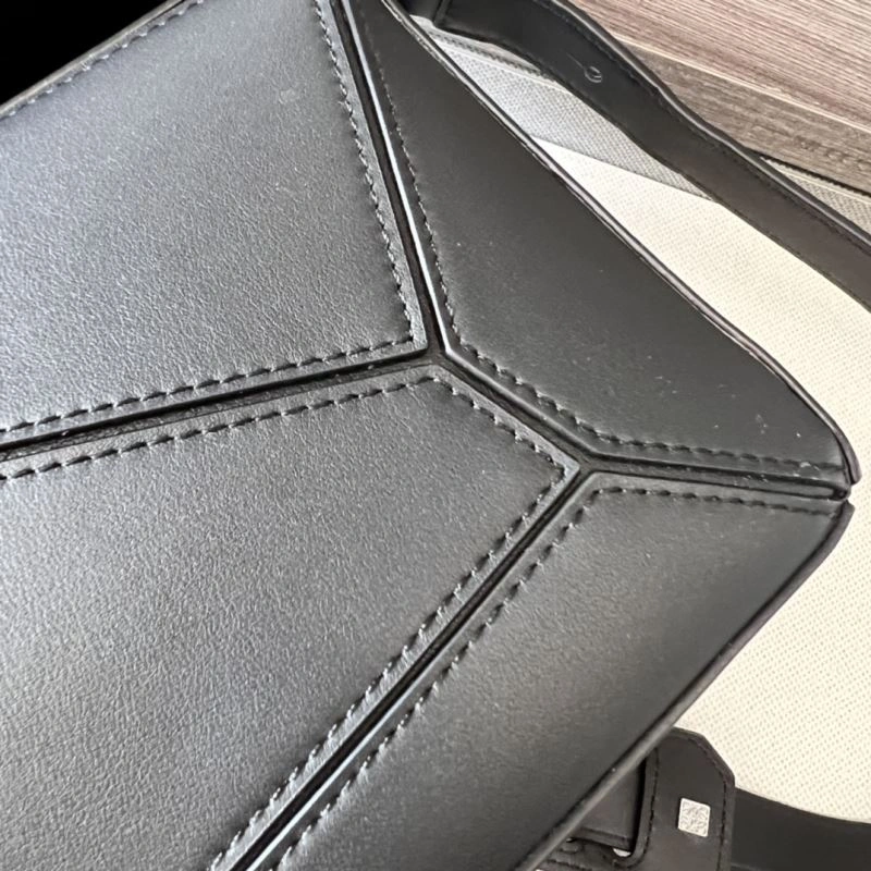 Sustainable Loewe Puzzle Bags 61504