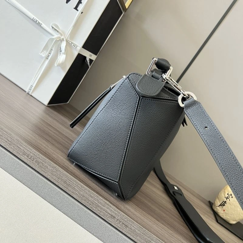 Bold Loewe Puzzle Bags 61545