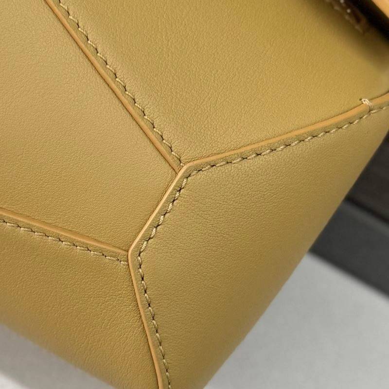 Loewe Puzzle Bags Original 61490