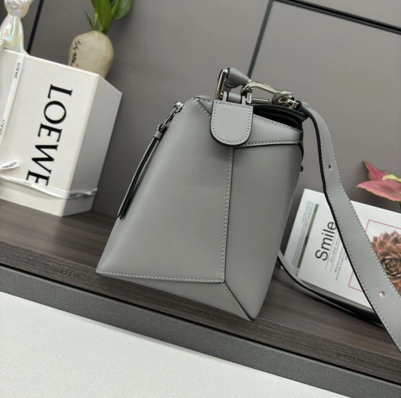 WellDesigned Loewe Puzzle Bags 61480