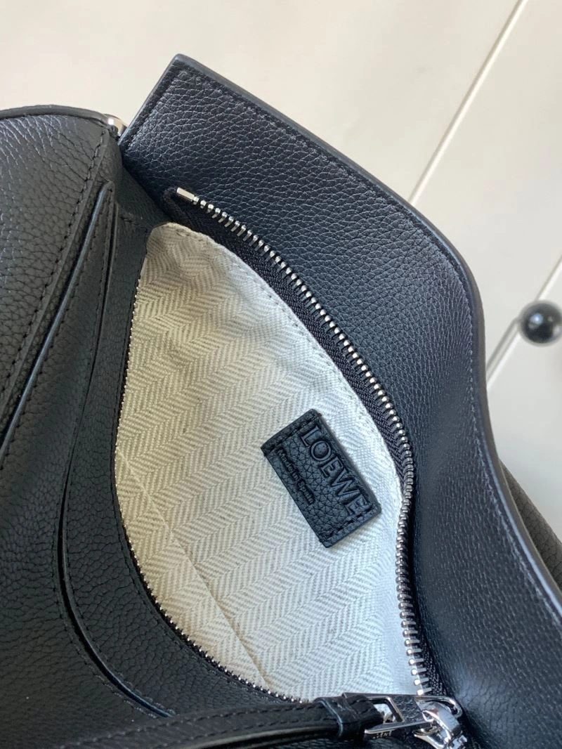 Versatile Loewe Puzzle Bags 77512