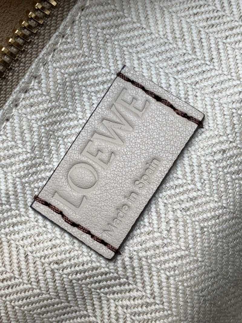 Loewe Puzzle Bags Minimalist 77501