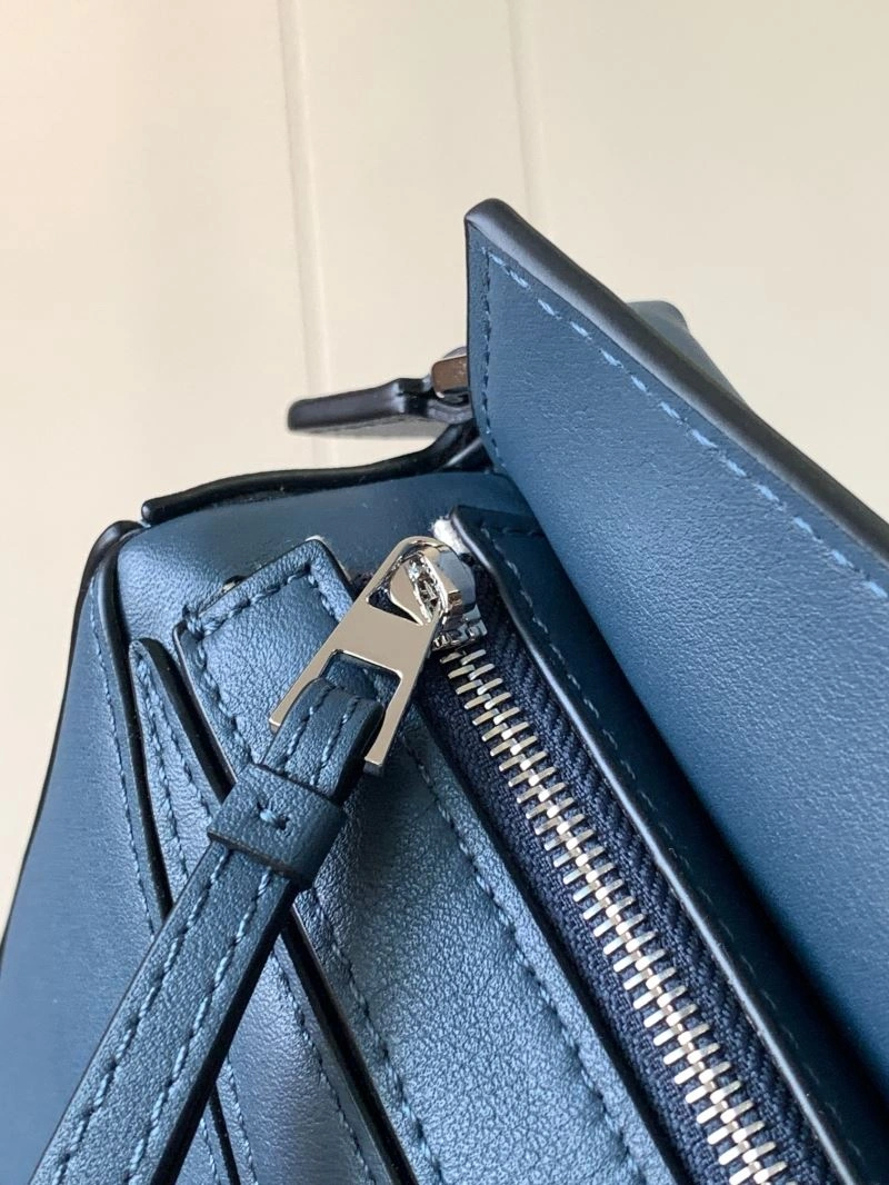 Durable Loewe Puzzle Bags 77479