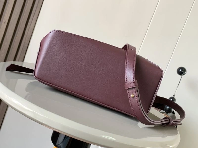 Loewe Puzzle Bags FashionForward 73136