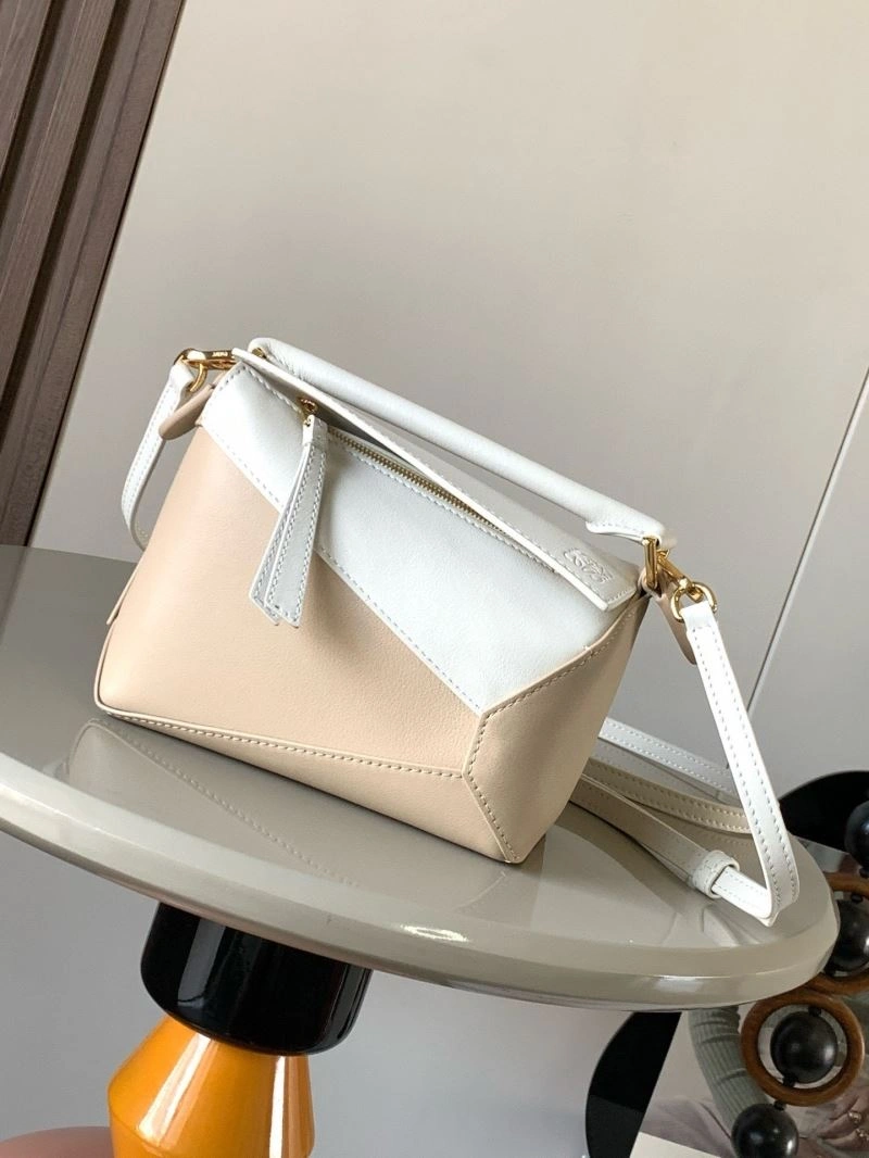 Timeless Loewe Puzzle Bags 73171