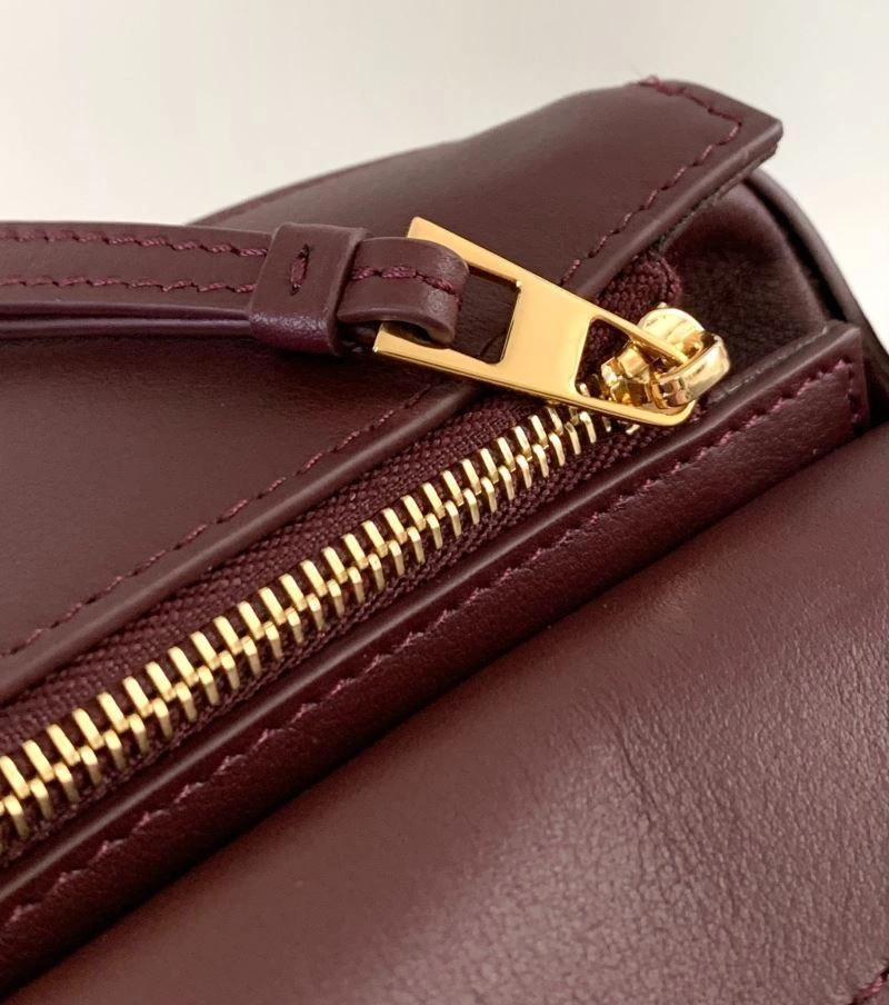 Loewe Puzzle Bags Cozy 73131