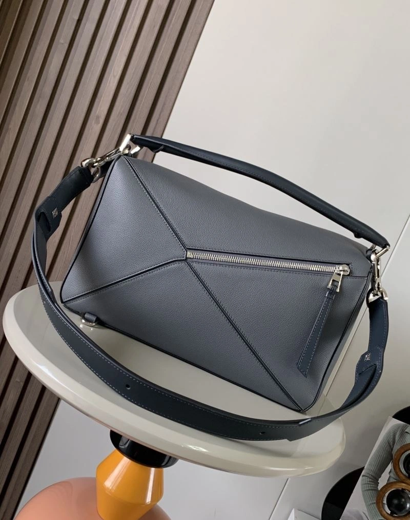 SmoothTexture Loewe Puzzle Bags 73113