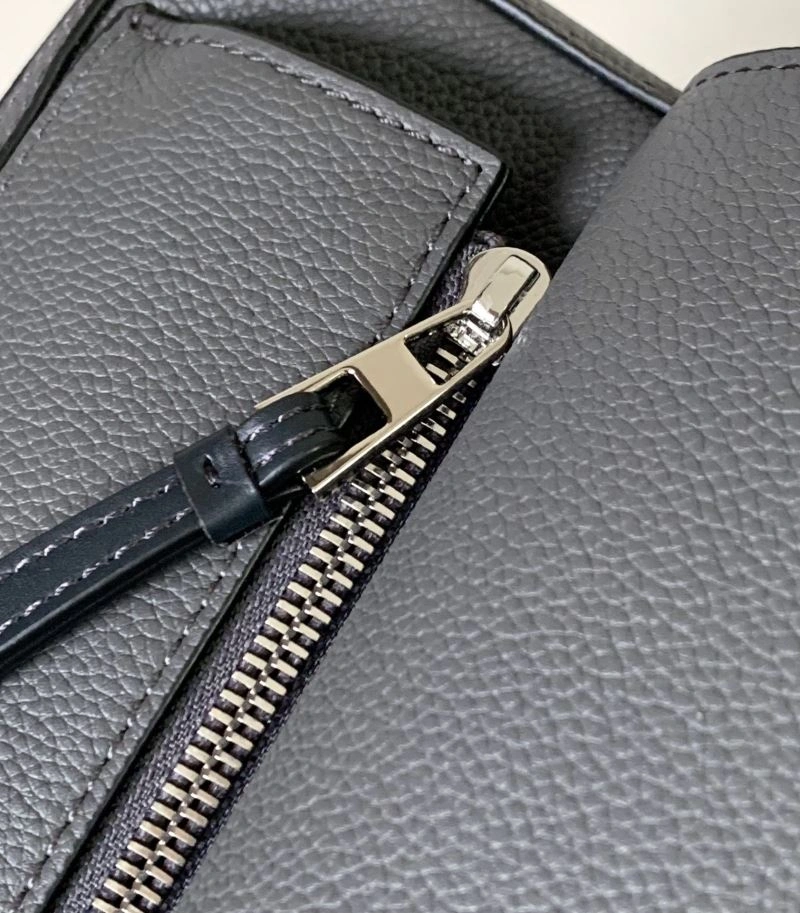SmoothTexture Loewe Puzzle Bags 73113