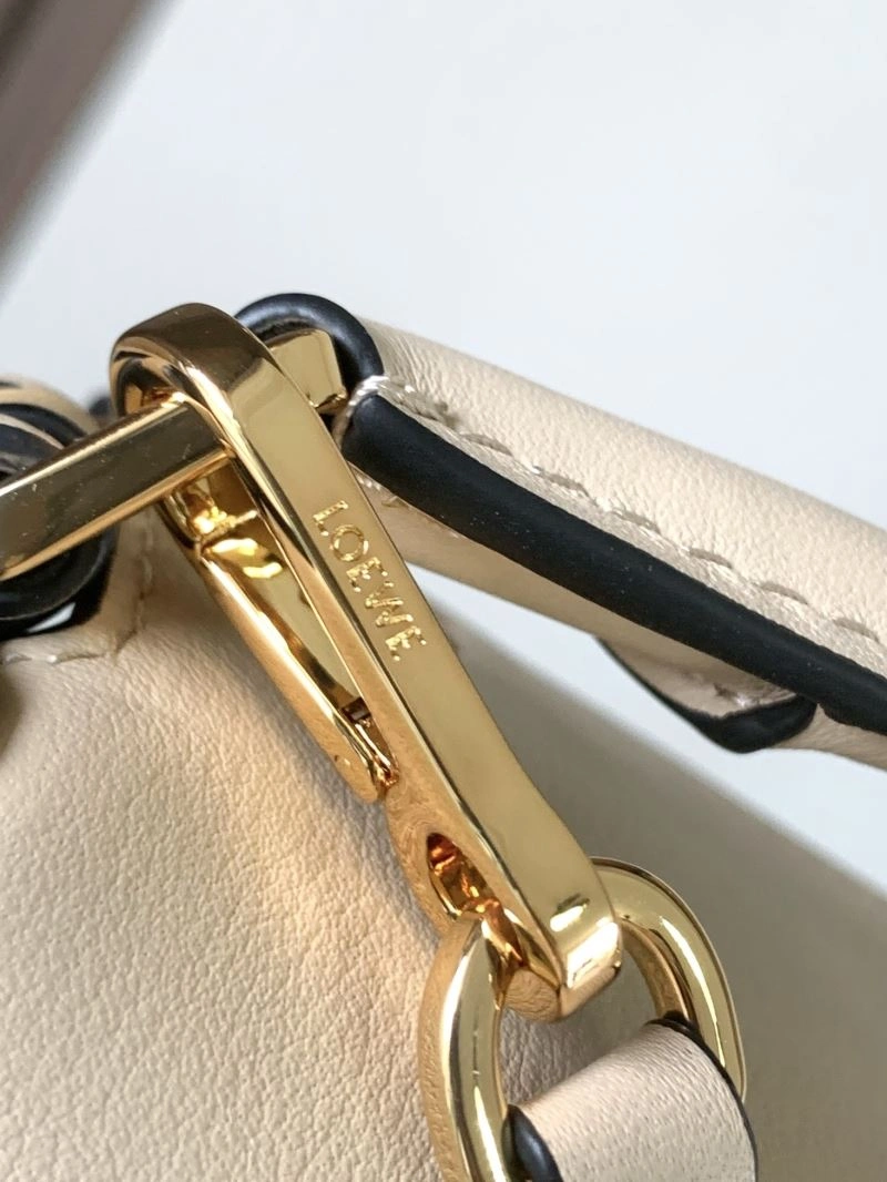 GoAnywhere Loewe Puzzle Bags 73110