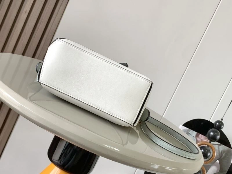 Timeless Loewe Puzzle Bags 73111