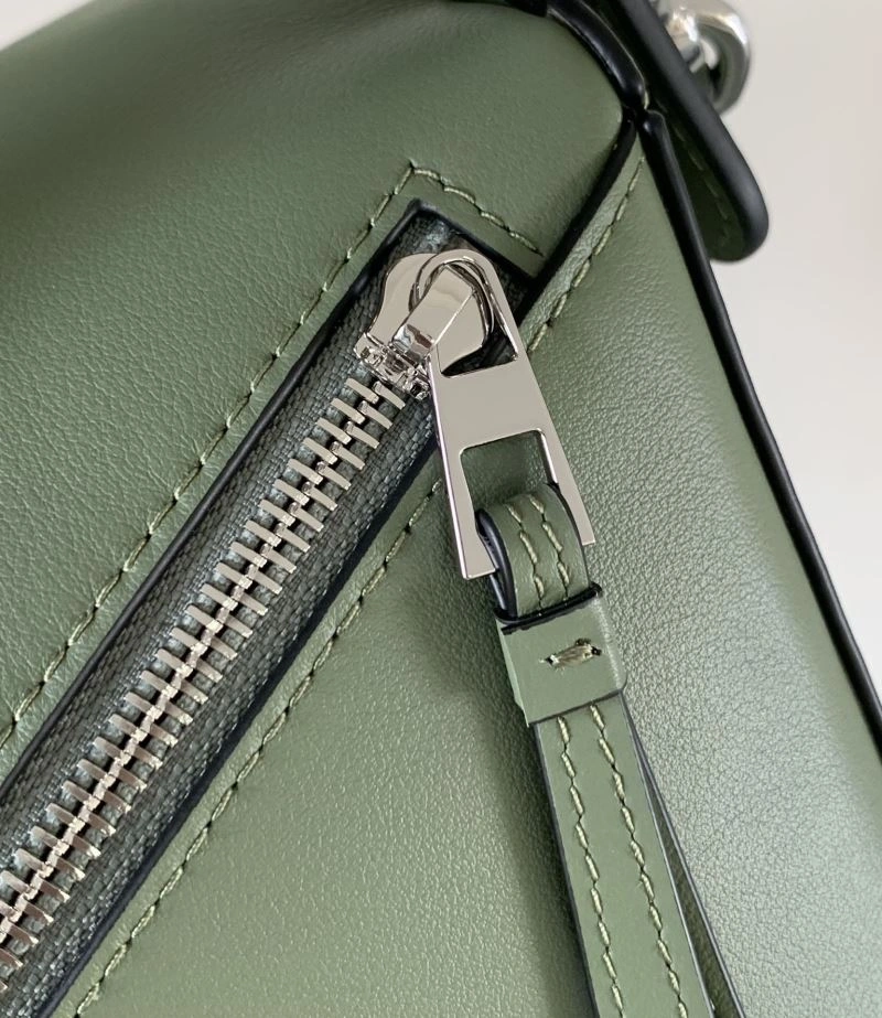 Durable Loewe Puzzle Bags 73106