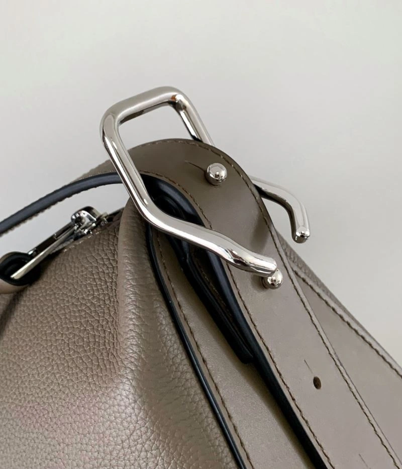 EyeCatching Loewe Puzzle Bags 73098