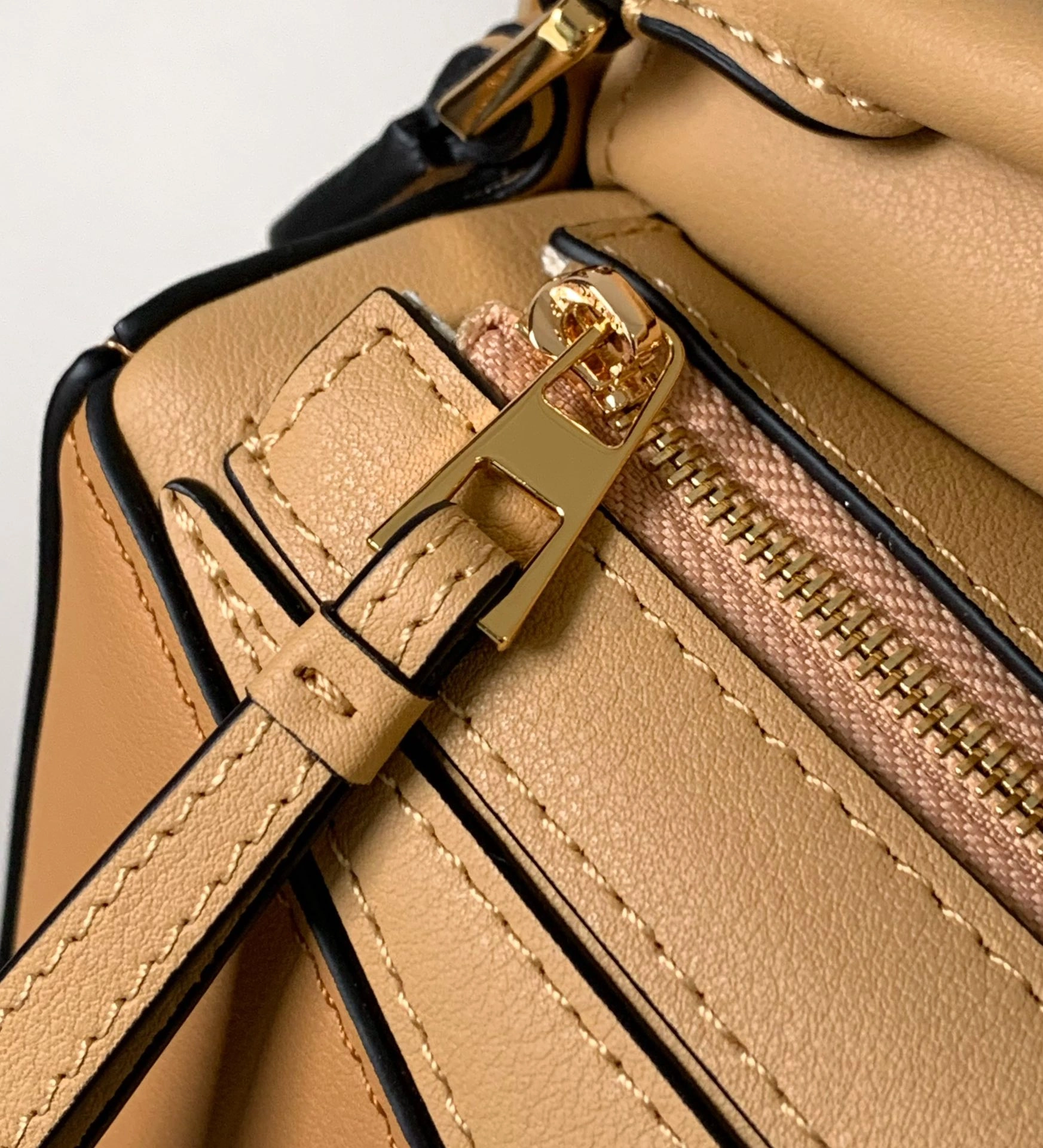 Colorful Loewe Puzzle Bags 71952
