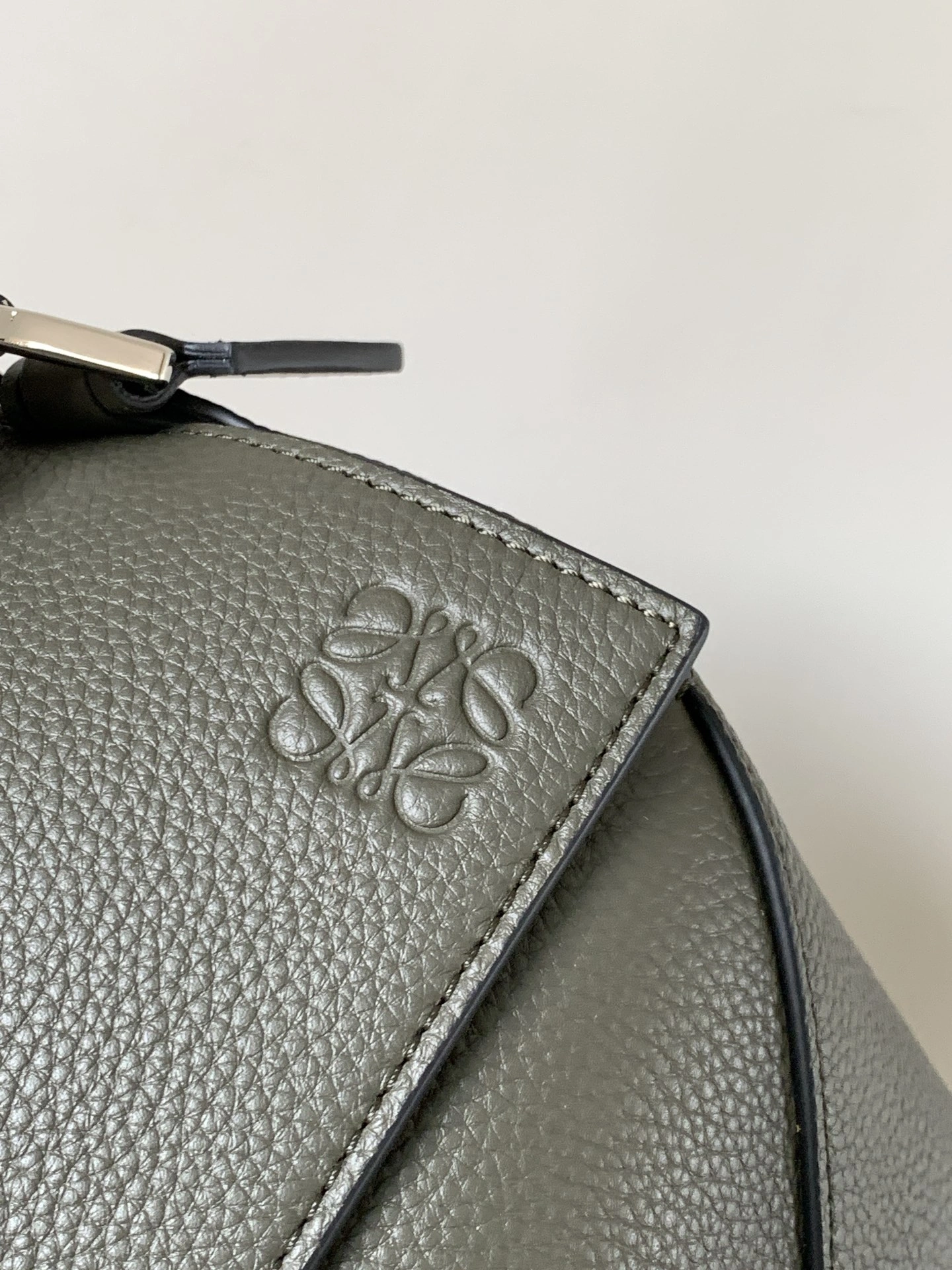 Loewe Puzzle Bags Unisex 71947