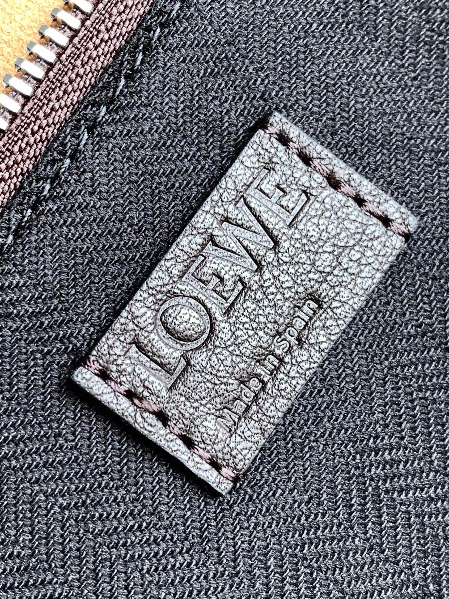 Practical Loewe Puzzle Bags 71948