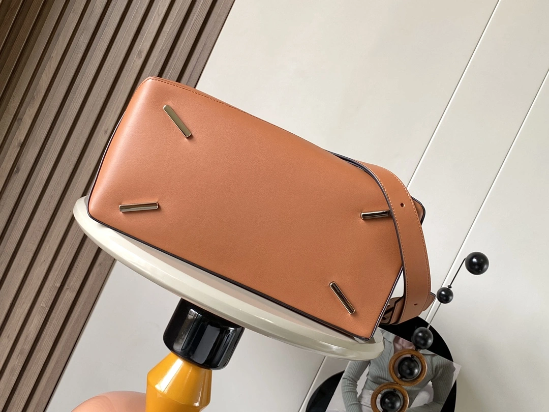Loewe Puzzle Bags Unisex 71937