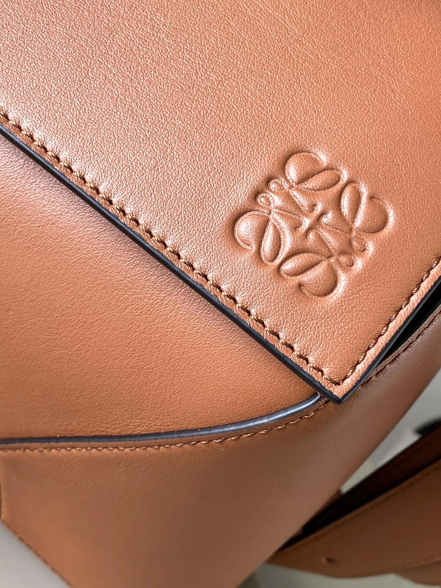 Loewe Puzzle Bags Unisex 71937