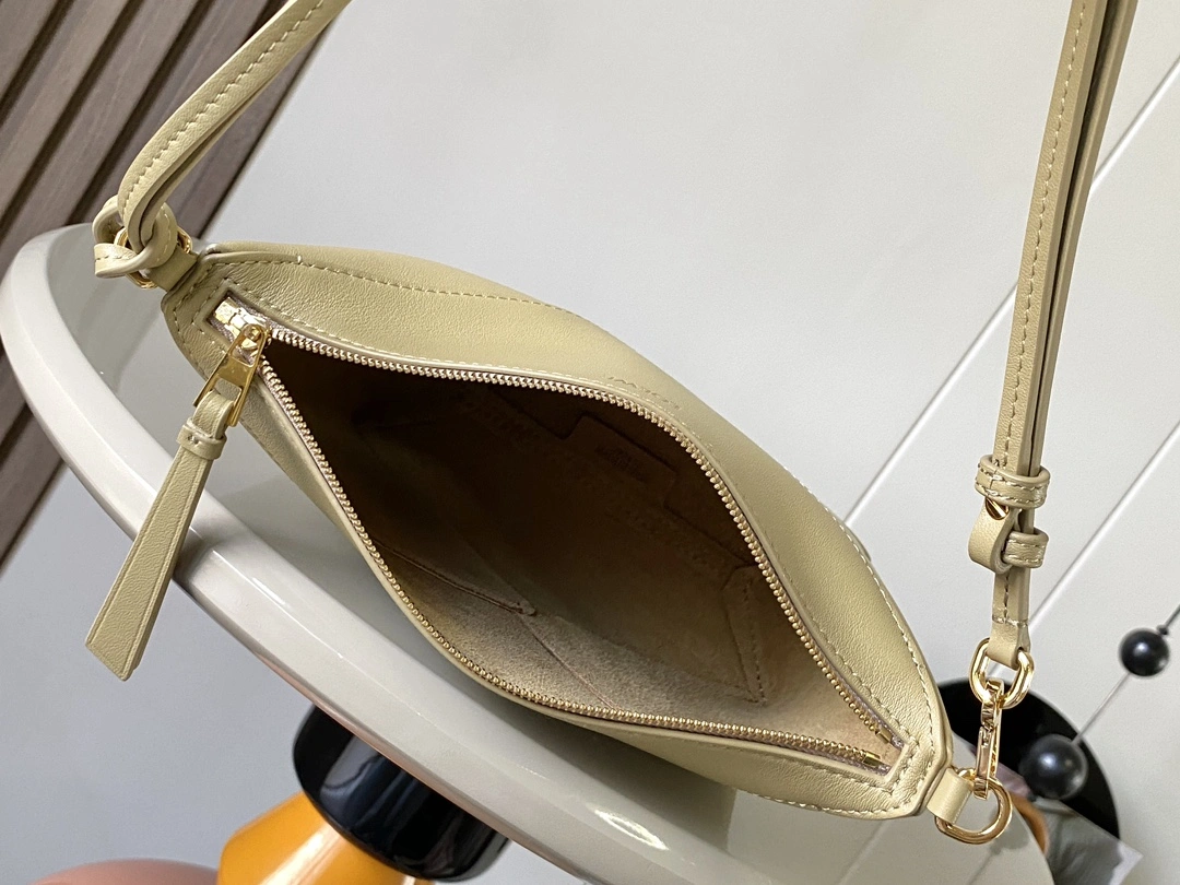 Upgraded Loewe Puzzle Bags 71979