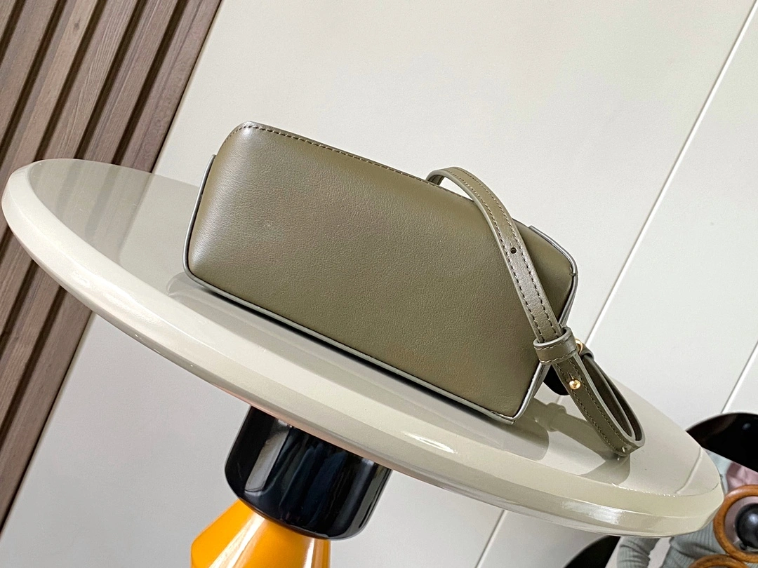 Loewe Puzzle Bags Supportive 71943