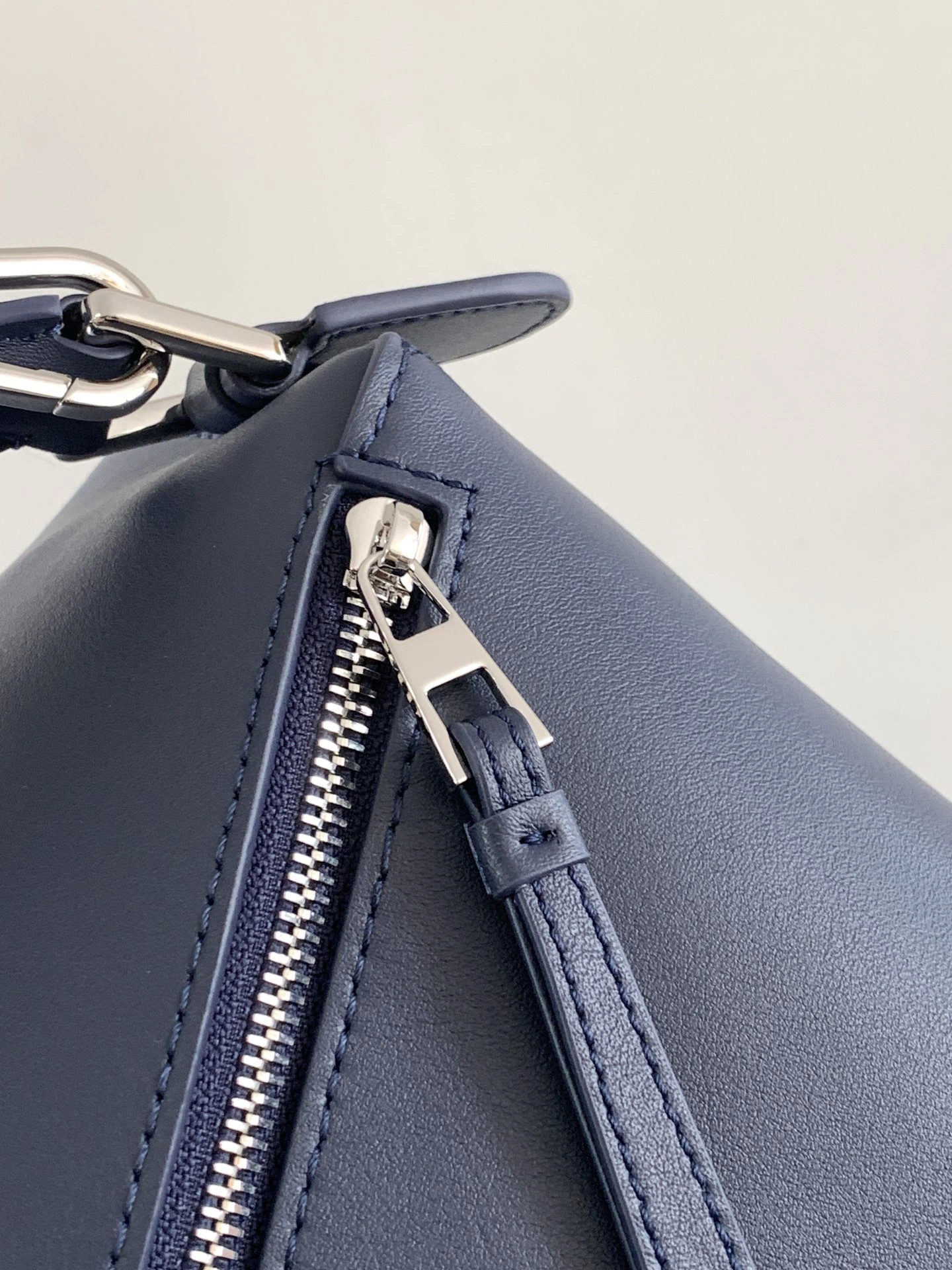 Functional Loewe Puzzle Bags 71958